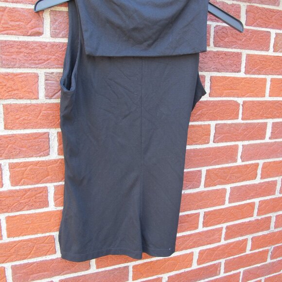 Must Bundle - Paradox Collard V-Neck Tank - S - Picture 10 of 12